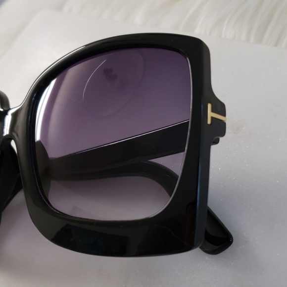 New Oversized Black Luxury Sunglasses - Picture 7 of 7